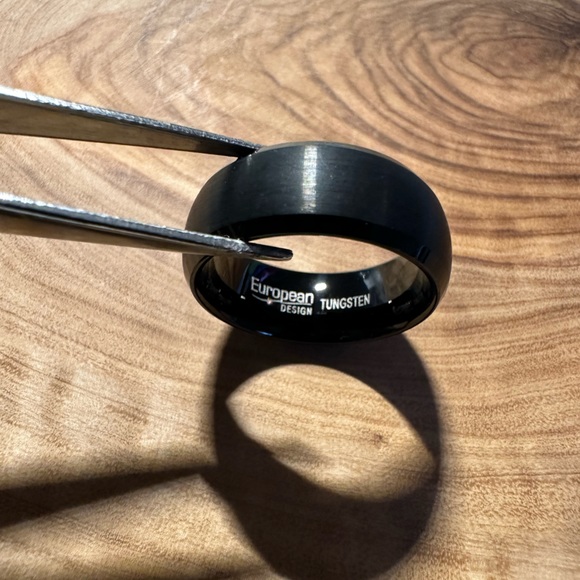 European Tungsten Ring (NEW) - Picture 4 of 10